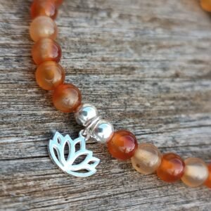 Bracelet Fleur de Lotus Cornaline - Bijoux Artisanaux Pierres Naturelles - Yogazen