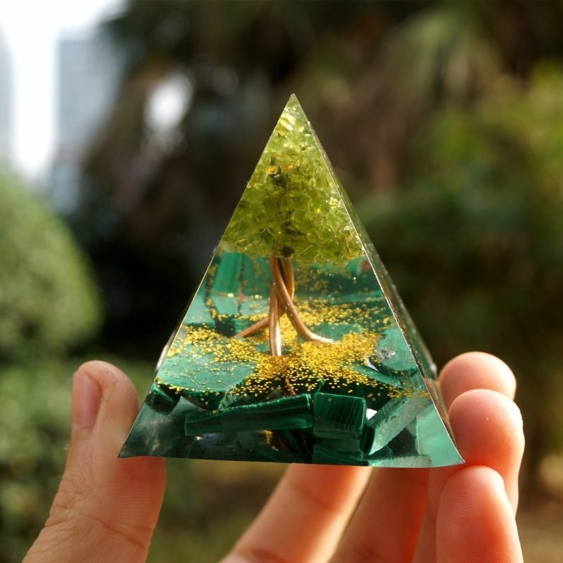Orgonite Arbre de Vie - Péridot et Malachite - Orgonite Pyramide - Yogazen