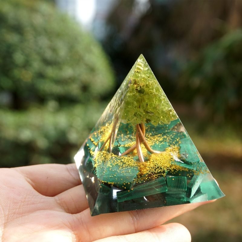 Orgonite Arbre de Vie - Péridot et Malachite - Orgonite Pyramide - Yogazen