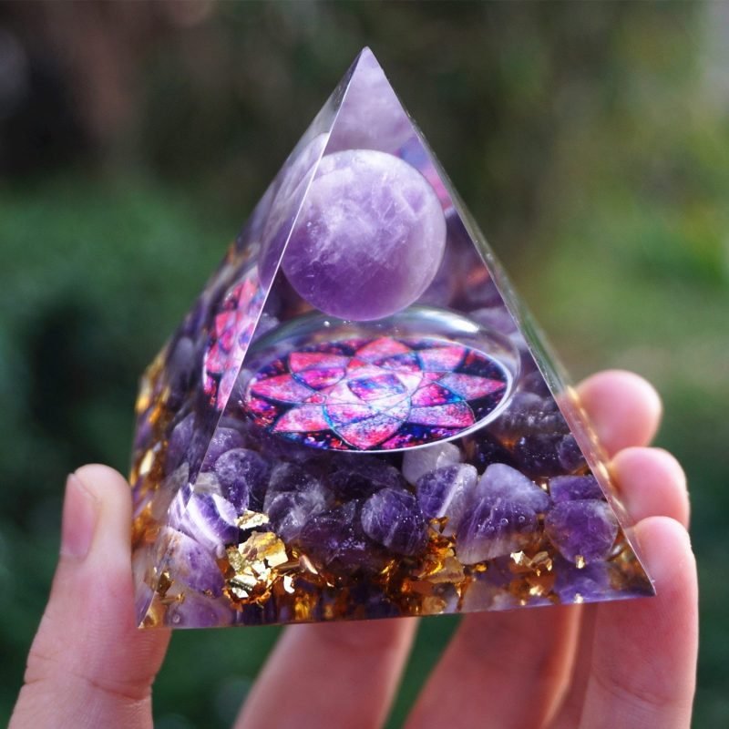 Pyramide Orgonite en Améthyste - Feng Shui - Orgonite Pyramide - Yogazen