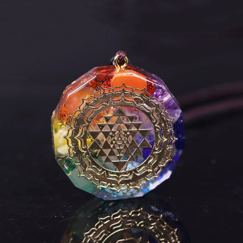 Pendentif Orgonite 7 Chakras - Sri Yantra - Orgonite Pendentif - Yogazen