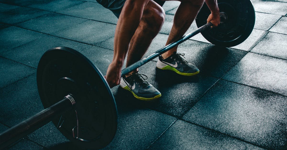 découvrez l'univers du fitness : conseils, programmes d'entraînement, nutrition et motivation pour atteindre vos objectifs de bien-être et de remise en forme.