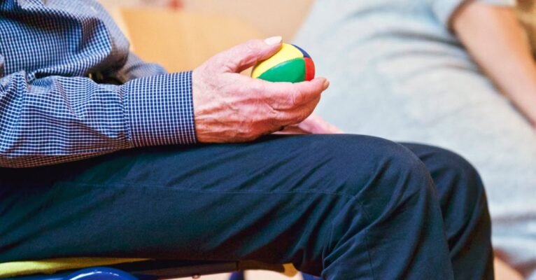 découvrez des conseils, des ressources et des informations adaptées aux seniors pour bien vivre cette étape de la vie. améliorez votre qualité de vie grâce à nos astuces santé, loisirs et bien-être.